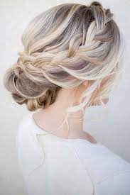 36 Messy Wedding Hair Updos For A Gorgeous Rustic Country Wedding To Chic Urban Wedding Romantic Wedding Hair Wedding Hairstyles Updo Messy Wedding Hair
