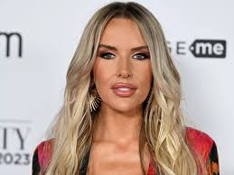 Inside Faye Winter's incredibly chic Devon home after relocating to be  closer to family