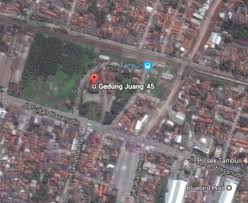 Gedung juang bekasi adalah sebuah situs sejarah yang terletak di kecamatan tambun selatan, kabupaten bekasi, jawa barat, indonesia. Daya Tarik Obyek Wisata Gedung Juang 45 Di Tambun Bekasi Jawa Barat Ihategreenjello