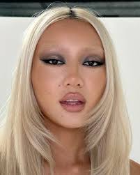 Anya Willis (anyamae05)