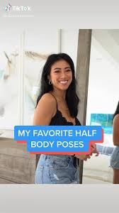 Pin By Diana Sosa On Instagram In 2020 Photography Poses Girl Photography Poses Model Poses Photography