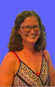 Bernadette Meeks's Instagram, Twitter & Facebook