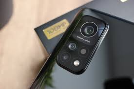 108 mp, f/1.7, 26mm (wide), 1/1.33, 0.8µm, pdaf, ois + 13 mp, f/2.4, 123˚ (ultrawide), 1.12µm + 5mp rear camera and supports wifi, nfc. Xiaomi Mi 10t Pro Mit 144 Hz 108 Mp Kamera Besser Als Das Mi 10