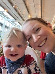 Woman, 36, with stage 4 bowel cancer was 'fit and healthy' before pain  started