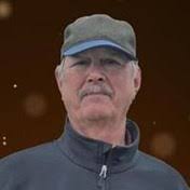 Robert Yandle's Instagram, Twitter & Facebook