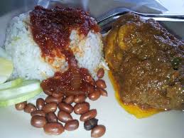 Nasi lemak mcd kepingan spicy chicken mcdeluxe. Nasi Lemak Rendang Ayam Eat Nasi Lemak Good Eats