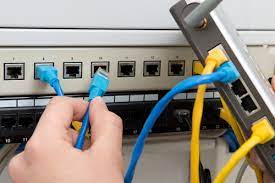 Also wir haben mitlerweile im ganzen haus an jedem pc lan, da sich wlan nicht bewährt hat, ist einfach langsam. Lan Verkabelung Haus Nachtraglich Berlin Jetzt Anfragen