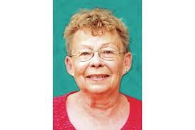 Sarah Pepple's Instagram, Twitter & Facebook