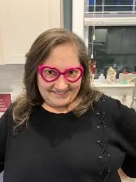 Students honor moms who died of cancer