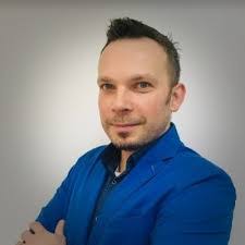 Pawel Ptak's Instagram, Twitter & Facebook