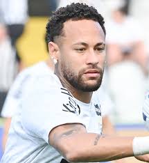 Gil reafirma que vai se aposentar no fim do ano e agradece apoio de elenco  do Santos