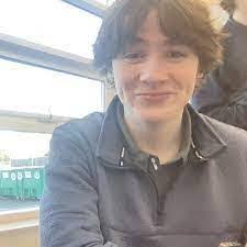 Sean Pohl's Instagram, Twitter & Facebook