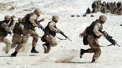 Deci, pe acest militar, care a rămas în plată cu cuantumul mai avantajos, conform recalculării pe l 223/2015, distracția de a avea o pensie militară se mentine prevederea din oug 59/2017 si oug 114/2018, respectiv: Pensii Militare 2018 Ce Militari Èi PoliÈiÈti Pot IeÈi La Pensie Anul Acesta