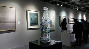 上海art 021 國際藝術博覽會 當代藝術家 薛松作品於香格納畫廊攤位展出並成交 另薛松作品山水 可樂於明軒拍賣的獨立館 在徐累 郝量 林风眠及關良的作品環繞之間閃閃發光光 格外亮眼 全場的藝術作品令人驚豔 在上海的 contemporary artists contemporary art