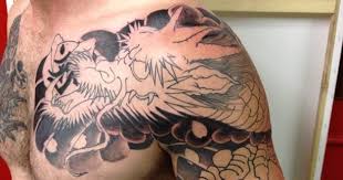 Dengan mneggunakan sketsa, maka anda akan lebih. Terkeren 20 Tato Abstrak Di Punggung Contoh Gambar Tato