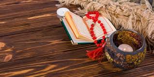 Dan dilakukan dalam satuan 2 rakaat sekali salam. Bacaan Surah Ad Dhuha Arab Latin Arti Kandungan Dan Keutamaannya Dream Co Id