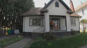 A man needs a robe 4. Five Generations Three Homes One Portland Street Kgw Com