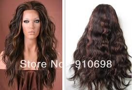 Here the highlights concentrate on particular hair tufts and spreads within the natural black shade of the hairs in a very subtle way. Auburn Highlights Dark Brown Hair Reviews Review About Sophie Hairstyles 32083