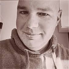 So much fun doing this, with Parris Movers out of Aurora and Newfie Sisters  Staging & Downsizing Inc. from Newmarket. Working together to create a home  for the Holidays! In support of