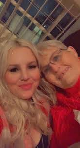 Vonda Garcia's Instagram, Twitter & Facebook