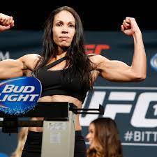 Interestingly, this will be the final fight of reneau's career in the ufc, as she departs, it looks like we may have a new player back. Marion Reneau Tests Positive For Covid 19 Fight Against Macy Chiasson Pushed Back To Feb 27 Mma Fighting