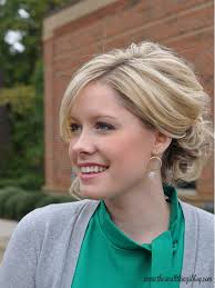 Pretty & Simple Updo Tutorial