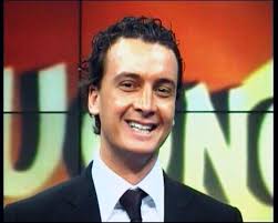 La prima edizione del reality show grande fratello si è tenuta dal 14 settembre al 21 dicembre 2000. Rocco Dal Primo Grande Fratello Al Movimento Cinque Stelle Corriere It