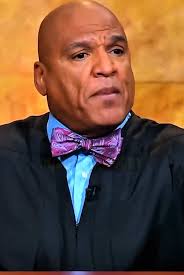 Guy Cheating in Court Nahhhh