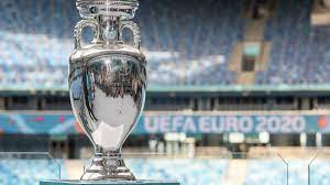 Les tricolores arrivent en tête des favoris avec la belgique et l'angleterre. Euro 2021 Comment Le Covid 19 A Change Les Regles Du Jeu Organisation Remplacements Dotation Eurosport