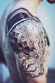 Oberarm Maori Tattoo Motiv Mann Tattoo Motive Manner Tattoo Motive Tattoos Oberarm