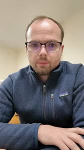 Day three putting my prospecting in public here., 32 touches, ~10 phone…