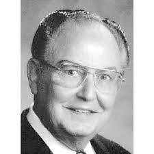 Daniel Coggin's Instagram, Twitter & Facebook