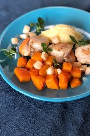 Comme Moi Decouvrez La Recette Saint Jacques Snackees Puree Panais Et Pommes De Terre Butternut Roti Recette Recettes De Cuisine Puree De Panais Idee Recette