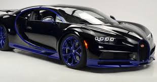 Black And Blue Bugatti Chiron Lands In The U S Carscoops Bugatti Chiron Fast Sports Cars Bugatti