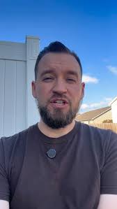 I got to catch up with my friend @michaelnatt_ a few weeks back (also got  to watch him perform). Here's a few bits of advice from someone pursuing  their dream. He's on