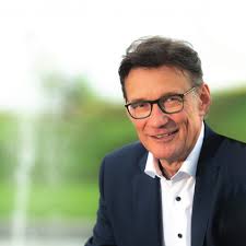 47602 • JB LINEG 2023_RZ_Endg..indd