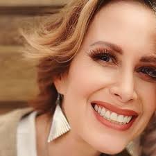 aaron manzo (@aaronmanzow)