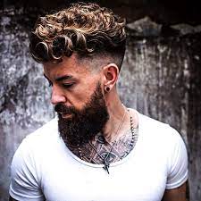 Mèche violet sur cheveux blond court youtube. 10 Idees De Curly Men Coiffure Homme Boucle Coiffure Homme Coupe De Cheveux