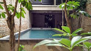 Ripley's aquarium is 5.7 km away. Courtyard House Private Pool 10 Beds Townhouses For Rent In Kuala Lumpur Wilayah Persekutuan Kuala Lumpur Malaysia