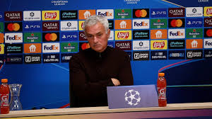 Benfica en Ajax in hetzelfde schuitje, ziet Mourinho: 'Moeten winnen, maar...'