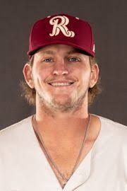 Nic Starr's Instagram, Twitter & Facebook