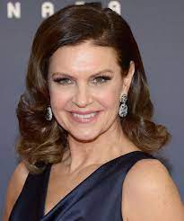 For disney, she played laura miller in the the santa clause trilogy, madam rachel martin in bicentennial man, eve mcclaren in eight below. Wendy Crewson Disney Wiki Fandom