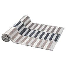 Mittbit Tischlaufer Schwarz Beige Weiss Ikea Deutschland In 2020 Tischlaufer Tischlaufer Ideen Ikea