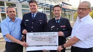 Mit hoher fachkompetenz und individuellem service bieten wir dir beratung und service bequem und kosteneffizient aus einer hand. Sparda Spendenaktion 6000 Euro Fur Den Kreisfeuerwehrverband Kreis Altenkirchen Rhein Zeitung