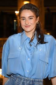 1,602,348 likes · 837 talking about this. Shailene Woodley At Stella Mccartney Show At Paris Fashion Week 03 02 2020 Hawtcelebs