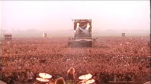 Metallica enter sandman live in russia 1991)hq. Metallica Performing In Moscow In 1991 The Size Of The Crowd 9gag