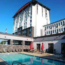 9030 macleod trail south, calgary, ab t2h 0m4. Carriage House Hotel Conference Centre Home Facebook