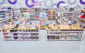 Party, household & cleaning supplies, as well as home decor & seasonal products. Dollar General Unveils Concept For New Retail Store Pennlive Com