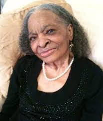 Dora Smith's Instagram, Twitter & Facebook