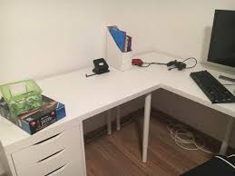 Kann mir jemand sagen, wie das funktioniert?? Ikea Tisch Stabilisieren Pc Spiele Und Gaming Mobel